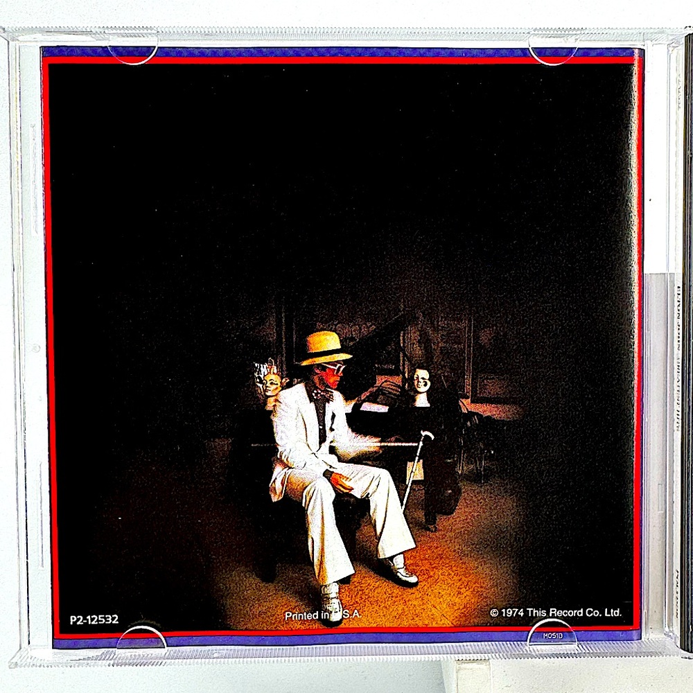 Elton John - Greatest Hits on CD. - Picture 5 of 5